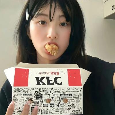 大约三十个谎言